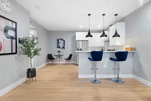 60 Cross St E, Somerville, MA 02145 - Photo 6