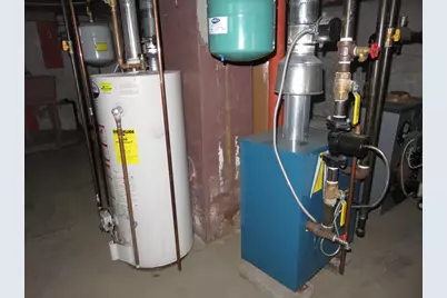 16 Woodville Street, Everett, MA 02149 - Photo 16