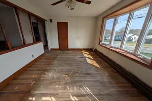 106 Cypress Ave, Tiverton, RI 02878 - Photo 8