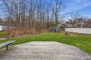 21 Park St, Shrewsbury, MA 01545 - Photo 28