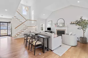 24 Cobblestone Cir, Mashpee, MA 02649 - Photo 10