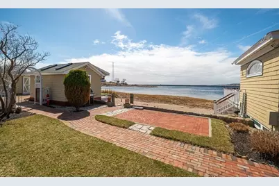 127-131 Eastern Point Blvd, Gloucester, MA 01930 - Photo 32