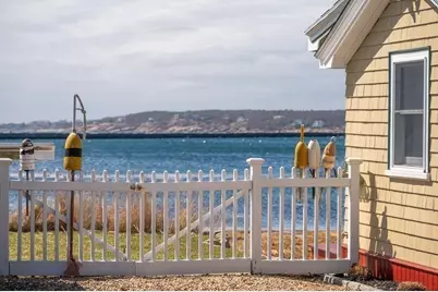 127-131 Eastern Point Blvd, Gloucester, MA 01930 - Photo 2