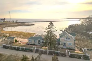 127-131 Eastern Point Blvd, Gloucester, MA 01930 - Photo 20