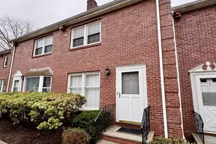 224 Park St, Stoneham, MA 02180 - Photo 2