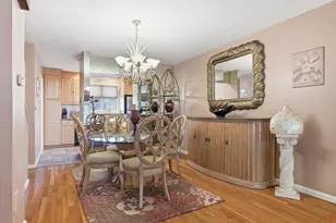 914 Sherwood Forest Ln, Saugus, MA 01906 - Photo 14