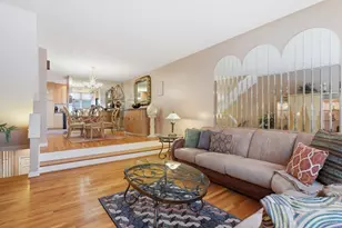 914 Sherwood Forest Ln, Saugus, MA 01906 - Photo 2