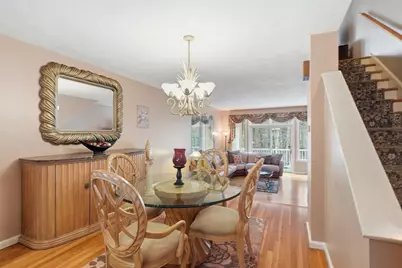 914 Sherwood Forest Lane #914, Saugus, MA 01906 - Photo 4