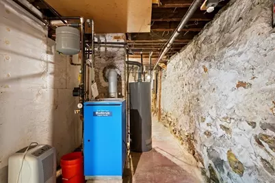 34 Dartmouth St, Worcester, MA 01604 - Photo 32