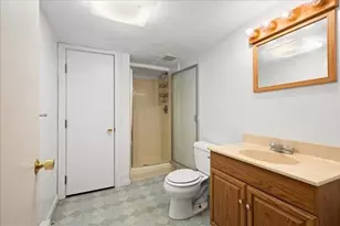34 Dartmouth St, Worcester, MA 01604 - Photo 30