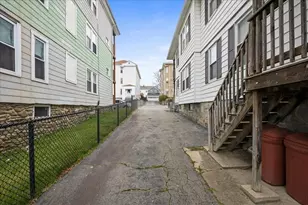 34 Dartmouth St, Worcester, MA 01604 - Photo 40