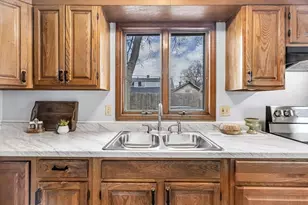 32-34 Van Buren Ave, Springfield, MA 01104 - Photo 14