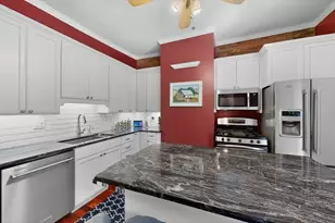 18 Hancock St, Boston, MA 02114 - Photo 2