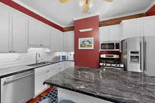 18 Hancock St, Boston, MA 02114 - Photo 2
