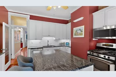 18 Hancock St #4, Boston, MA 02114 - Photo 8