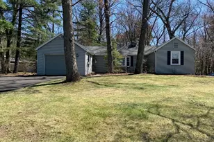 320 Maple St, East Longmeadow, MA 01028 - Photo 2