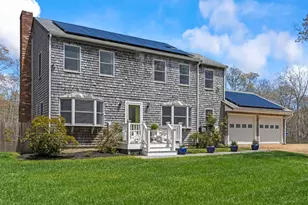 105 Whalers Walk, Edgartown, MA 02539 - Photo 2