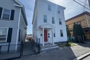 34 Willie St, Lowell, MA 01854 - Photo 2