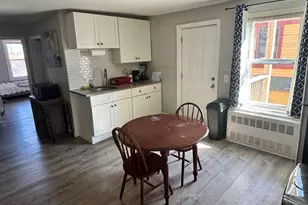 34 Willie St, Lowell, MA 01854 - Photo 4