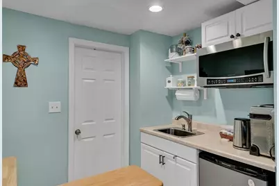 7 Long Terrace, Boston, MA 02132 - Photo 34