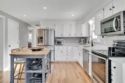 7 Long Terrace, Boston, MA 02132 - Photo 14