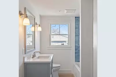 10 Winthrop Avenue, Oak Bluffs, MA 02557 - Photo 12