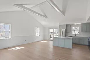 10 Winthrop Ave, Oak Bluffs, MA 02557 - Photo 2