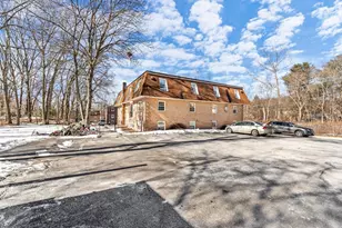 82 Boylston Ln, Lowell, MA 01852 - Photo 16