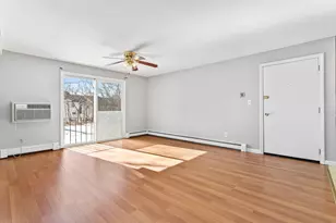 82 Boylston Ln, Lowell, MA 01852 - Photo 2