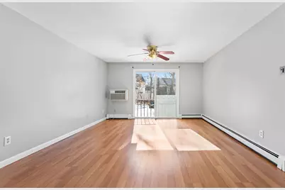 82 Boylston Ln #21, Lowell, MA 01852 - Photo 4
