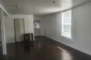 6 Maple St, Chester, MA 01011 - Photo 18