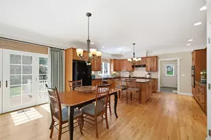 125 Hudson Rd, Sudbury, MA 01776 - Photo 6