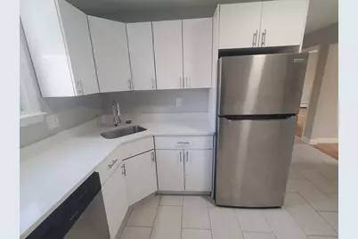 433B Sea Street #6, Quincy, MA 02169 - Photo 2