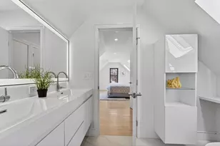 29 Line St, Cambridge, MA 02138 - Photo 38