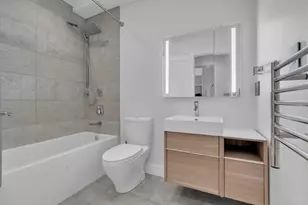 708 E 6th St, Boston, MA 02127 - Photo 10