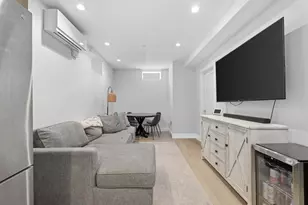 708 E 6th St, Boston, MA 02127 - Photo 2