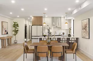 17 Holmes St, Quincy, MA 02171 - Photo 1