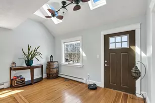 478 Fall River Ave, Seekonk, MA 02771 - Photo 10