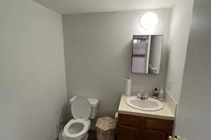 255 Beacon St, Somerville, MA 02143 - Photo 8