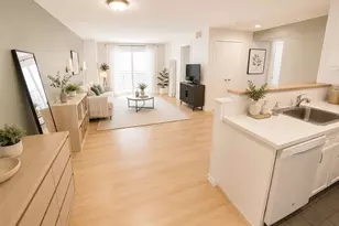 255 Beacon St, Somerville, MA 02143 - Photo 2