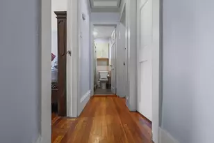 81 5th Ave, Lowell, MA 01854 - Photo 8