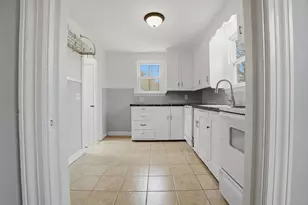 590 Sandwich Rd, Falmouth, MA 02536 - Photo 6