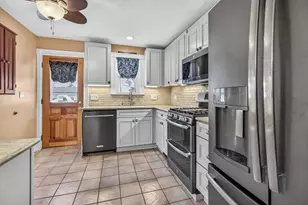 24 Fairview St, Winthrop, MA 02152 - Photo 14