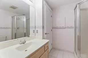 34 Sumner Ave, Springfield, MA 01108 - Photo 16