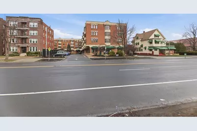 34 Sumner Ave #210, Springfield, MA 01108 - Photo 2