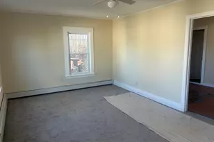 19 Pine St, Athol, MA 01331 - Photo 6