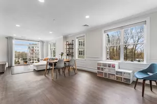 320 Middlesex Ave, Medford, MA 02155 - Photo 2