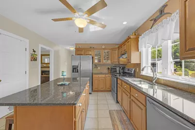 7 Kittredge Rd, North Brookfield, MA 01535 - Photo 6