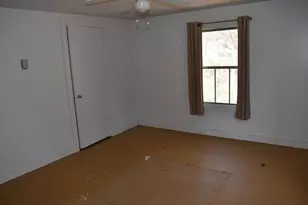 107 Whalom Rd, Lunenburg, MA 01462 - Photo 10