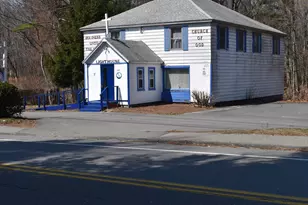 107 Whalom Rd, Lunenburg, MA 01462 - Photo 1